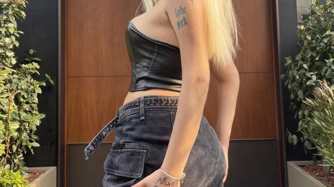 Ataşehir Tatlı Escort Yasmin Ataşehir Tatlı Escort Yasmin